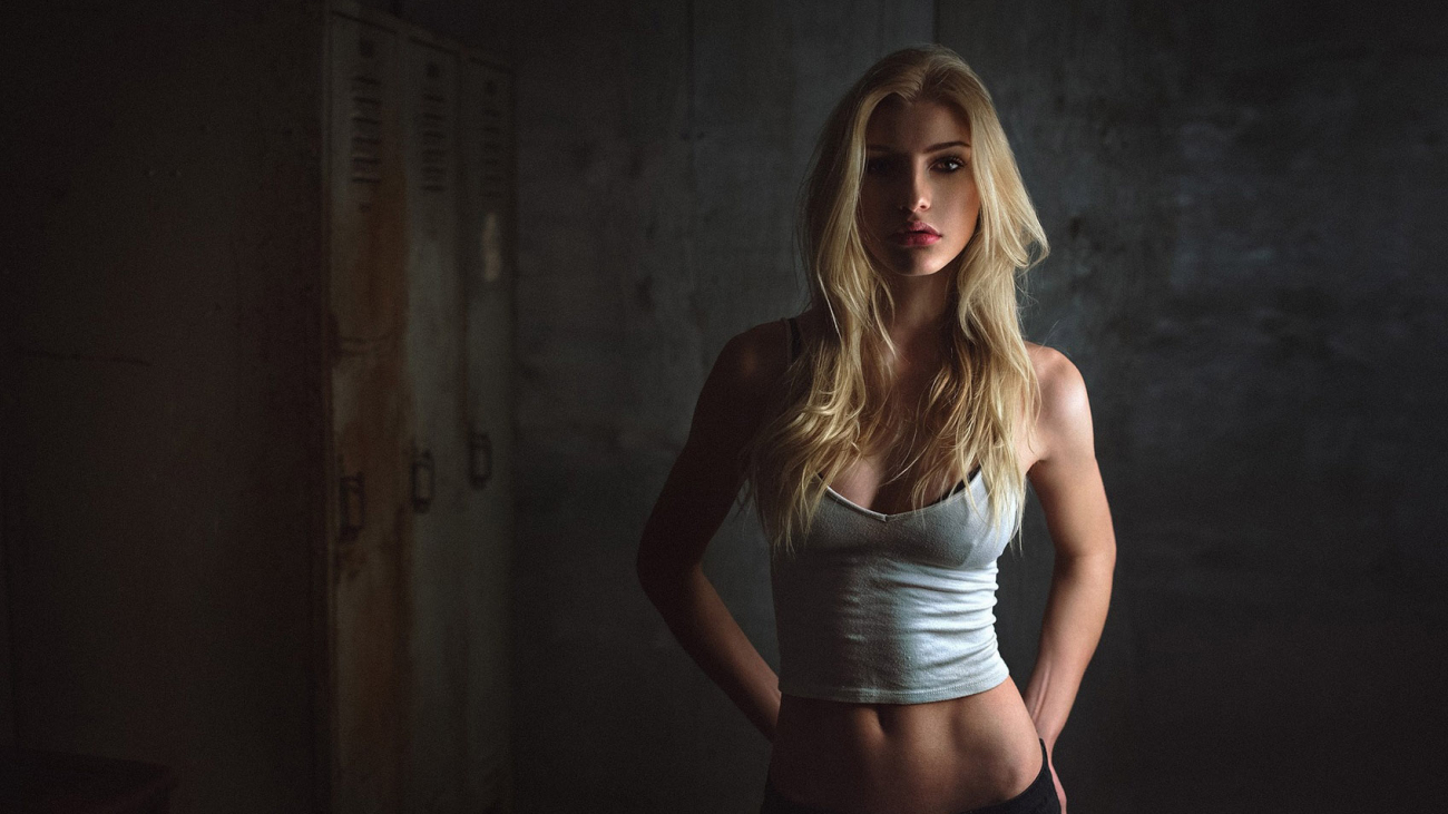 girl-girls-woman-model-person-photo-1644116-pxhere.com